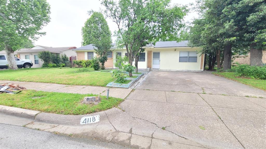 Amherst Dr, Garland, TX 75042