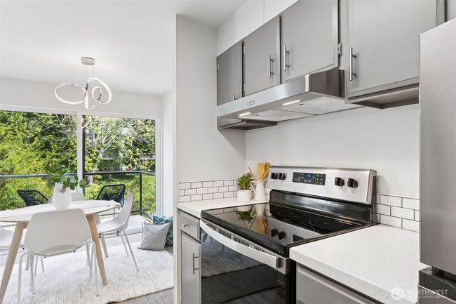 UNIT-203 - 19414 Aurora Ave, Condo with 2 bedrooms, 1 bathrooms and 1 parking in Shoreline WA | Image 7