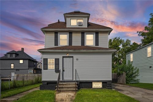 11 Santee St, Rochester, NY, 14606-2505 | Card Image