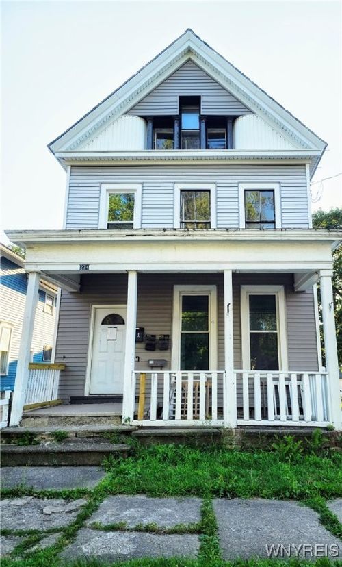 274 Washburn St, Lockport, NY, 14094-4574 | Card Image