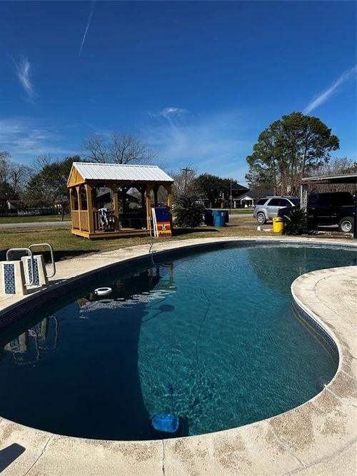 902 Avenue M, South Houston, TX, 77587-5036 | Card Image