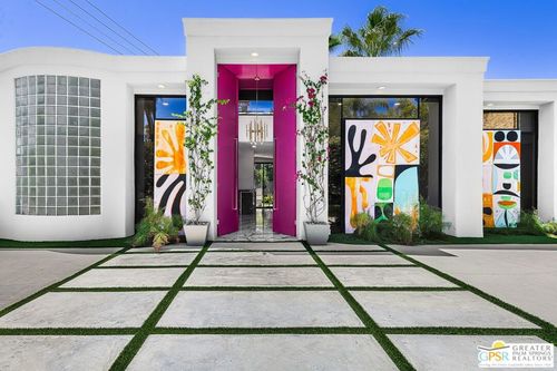153 W El Camino Way, Palm Springs, CA, 92264-8926 | Card Image