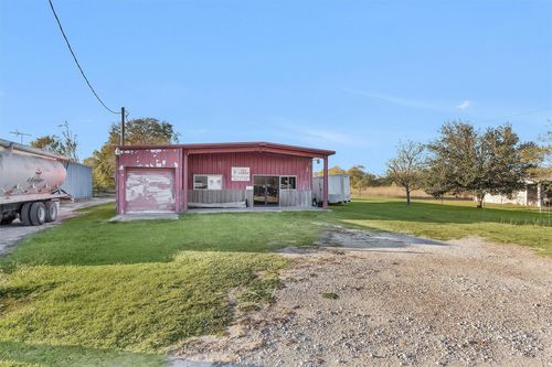 6821 Bailey Street, Shiro, TX, 77876 | Card Image