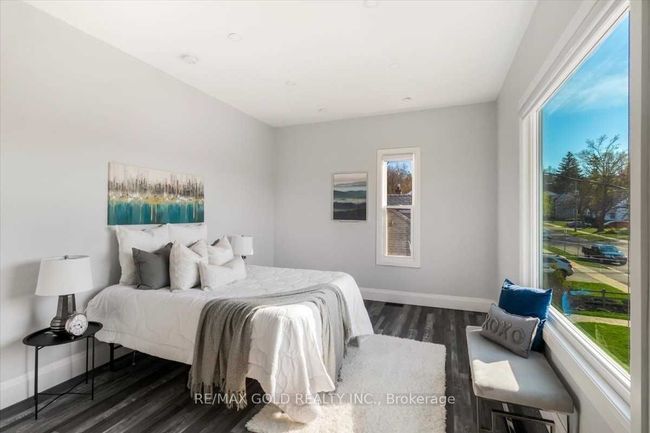 3 Wardrope Ave, House other with 4 bedrooms, 4 bathrooms and 4 parking in Stoney Creek ON | Image 8