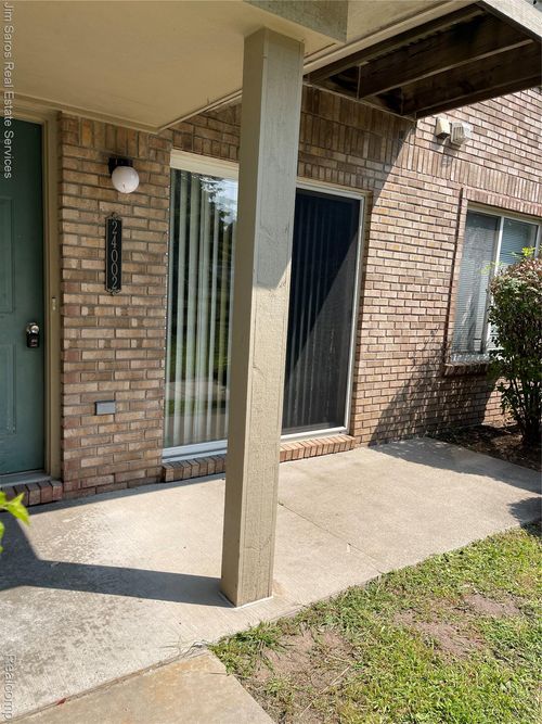 24002 Wedgewood Cir, Warren, MI, 48091-5871 | Card Image