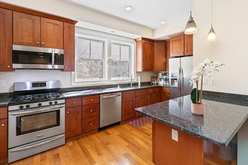 b-23 Spruce St, Acton, MA, 01720-2906 | Card Image
