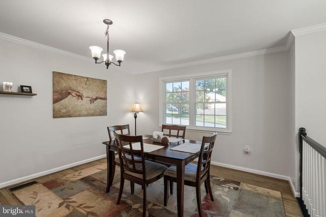 18906 White Oak Dr, House other with 4 bedrooms, 2 bathrooms and null parking in TRIANGLE VA | Image 7