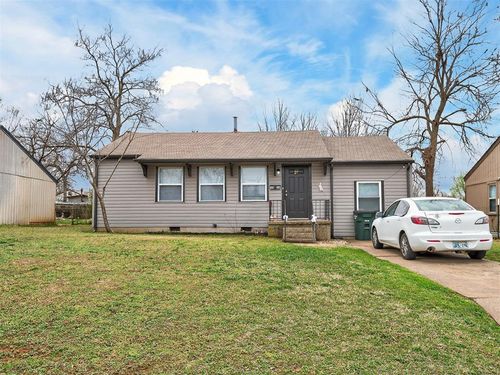 3904 Pine Ave, Del City, OK, 73115-2436 | Card Image