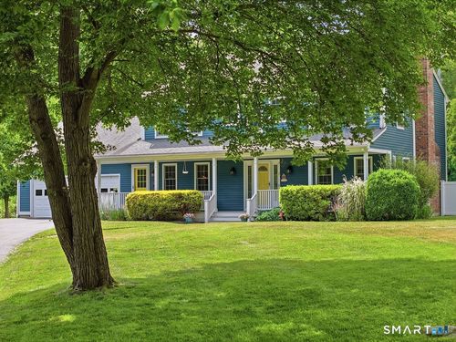 7 Goundry Dr, Waterford, CT, 06385-3534 | Card Image