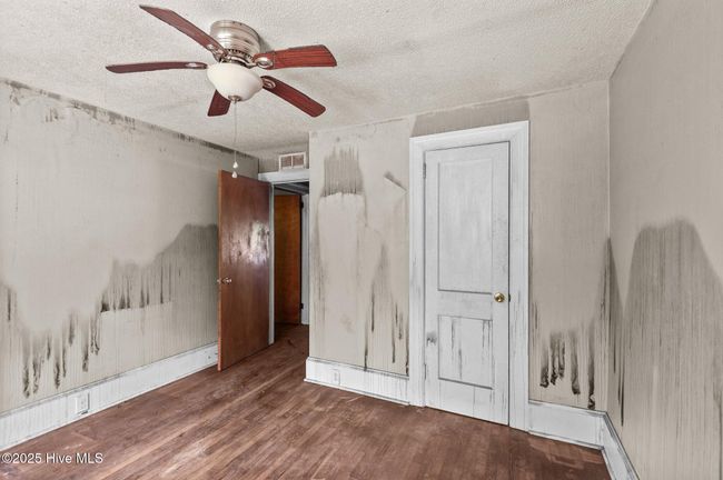 3rd Bedroom | Image 26