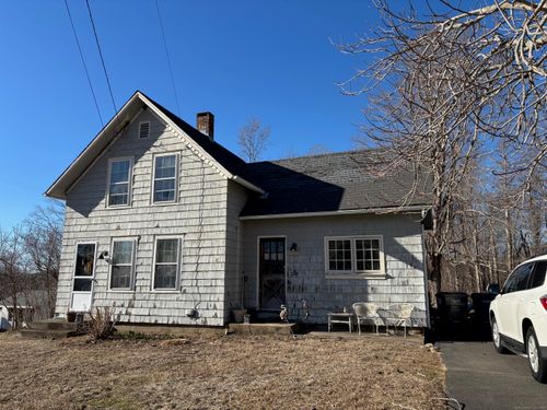 5 Joe Williams Rd, Moodus, CT, 06469-1127 | Card Image
