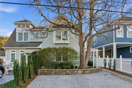 206 52nd St, Virginia Beach, VA, 23451-2304 | Card Image