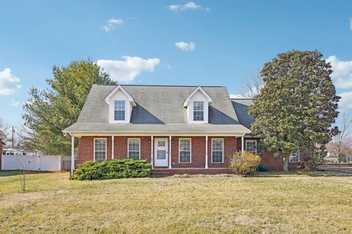 905 Hogan Dr, Murfreesboro, TN, 37128-6865 | Card Image