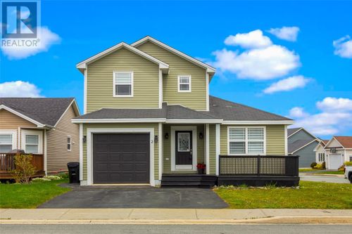 2 Russ Howard St, St. John's, NL, A1H0A6 | Card Image