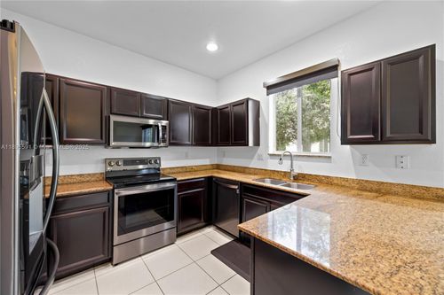 21416 Nw 13th Pl, Miami, FL, 33169-2573 | Card Image
