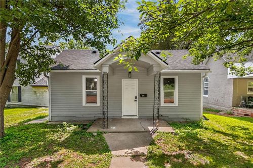 604 Laramie St, Atchison, KS, 66002-1847 | Card Image