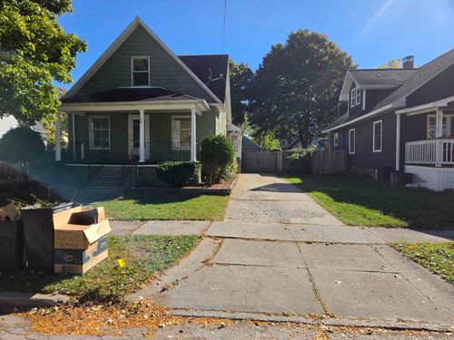 120 S Alexander Street, Saginaw, MI, 48602 | Card Image