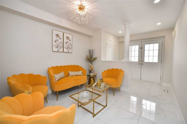 3231 Sharp Rd, House attached with 3 bedrooms, 4 bathrooms and 2 parking in Burlington ON | Image 5