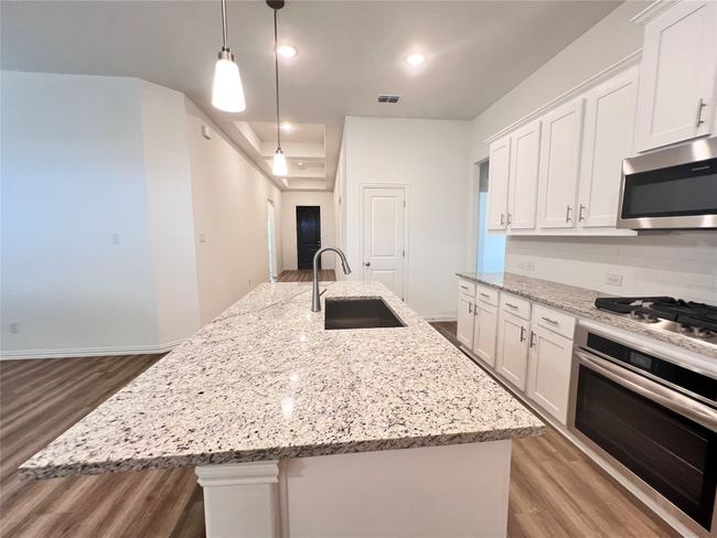 2502 Ridgecrest Ln, House other with 5 bedrooms, 3 bathrooms and null parking in Sherman TX | Image 11