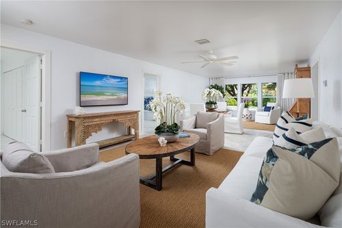 2-600 3rd Street S, NAPLES, FL, 34102 | Card Image