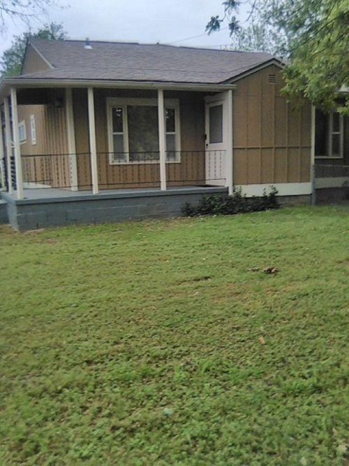 1533 N C St, Arkansas City, KS, 67005-1239 | Card Image