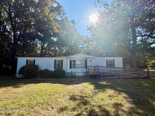 9559 S Us 17 Highway S, Chocowinity, NC, 27817 | Card Image