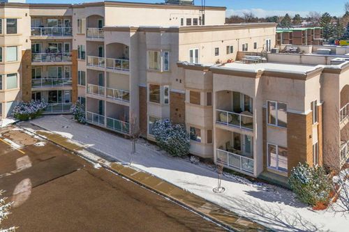 133-2020 32 Street S, Lethbridge, AB, T1K7T9 | Card Image