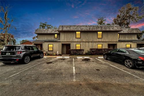 2826 Ne 7th St, OCALA, FL, 34470-6330 | Card Image