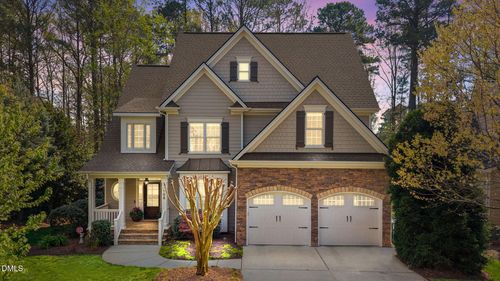 105 Baynes Ct, Chapel Hill, NC, 27517-9527 | Card Image