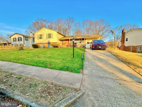 7515 Todd Pl, MANASSAS, VA, 20109-2929 | Card Image