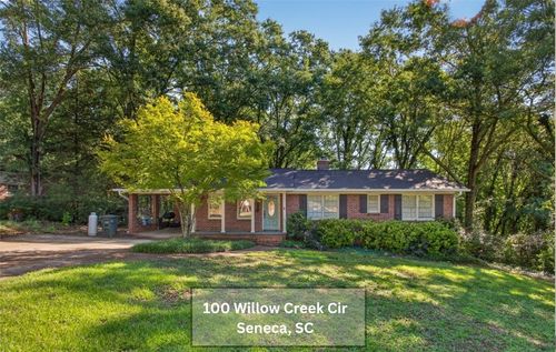 100 Willow Creek Cir, Seneca, SC, 29678-2737 | Card Image