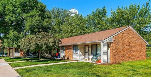 602 W Van Dorn St, Polk City, IA, 50226-2068 | Card Image