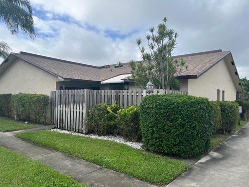 2103 Waterview Cir, Palm Springs, FL, 33461-6439 | Card Image