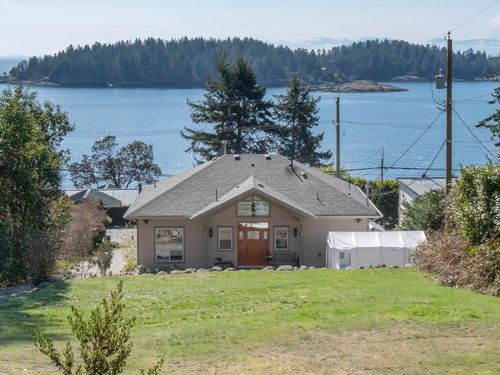 6682 Sunshine Coast Highway, Sechelt, BC, V7Z0T1 | Card Image