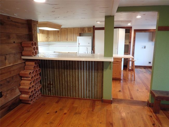 471 Fm 1296, Home with 1 bedrooms, 1 bathrooms and 3 parking in Waelder TX | Image 14