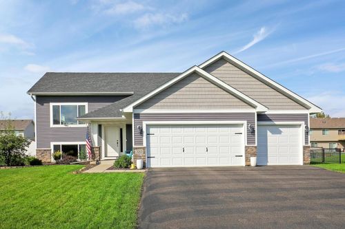 3263 224th St W, Farmington, MN, 55024-4001 | Card Image
