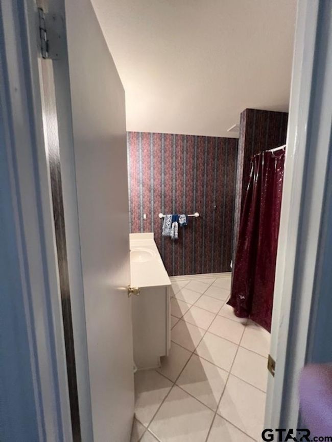 APT-2102 - 5401 Hollytree Dr, Condo with 3 bedrooms, 2 bathrooms and null parking in Tyler TX | Image 17
