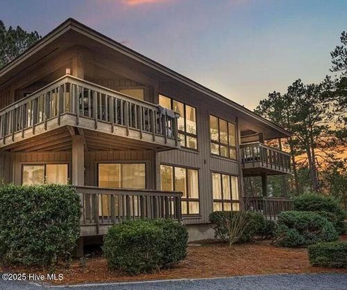 235 Foxkroft Dr, Foxfire Village, NC, 27281-9735 | Card Image