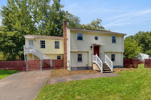 2 Sandra Dr, Bloomfield, CT, 06002-2870 | Card Image