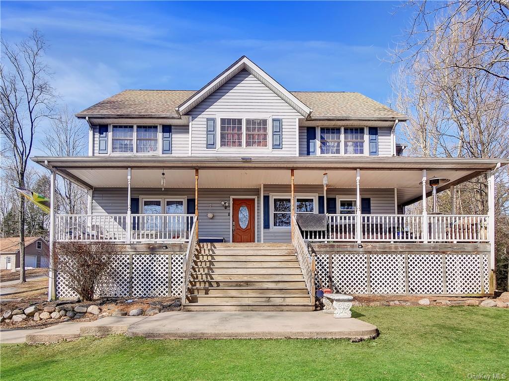 Bruyn Ave, Pine Bush, NY 12566