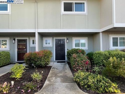 21043 Baker Rd, Castro Valley, CA, 94546-5739 | Card Image