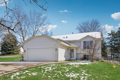3582 Baltic Ave, Eagan, MN, 55122-1231 | Card Image