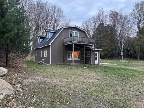 264 30th Ave, Sears, MI, 49679-8099 | Card Image