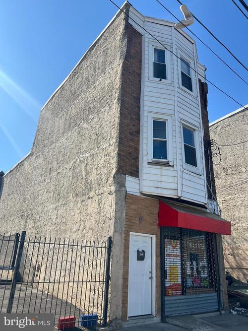 4952 Lancaster Ave, PHILADELPHIA, PA, 19131-4535 | Card Image