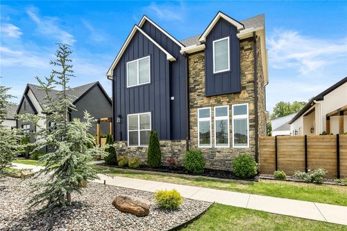 3409 Sw Awakening Ave, Bentonville, AR, 72713-5148 | Card Image