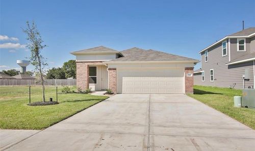 211 Lisa Marie Dr, Angleton, TX, 77515-2359 | Card Image