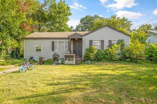 8617 Old Homestead Dr, Dallas, TX, 75217-3415 | Card Image
