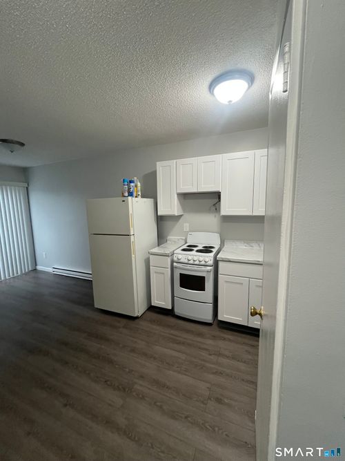 11-4 Warwick Street, New Haven, CT, 06513 | Card Image