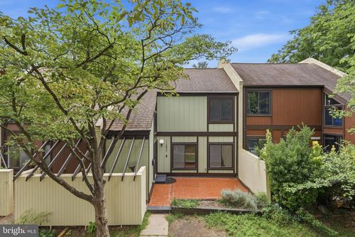11092 Saffold Way, RESTON, VA, 20190-3816 | Card Image