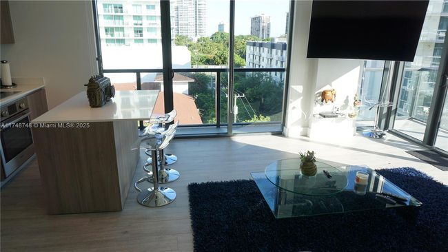 UNIT-706 - 201 Sw 17 Th Rd, Condo with 1 bedrooms, 1 bathrooms and null parking in Miami FL | Image 7